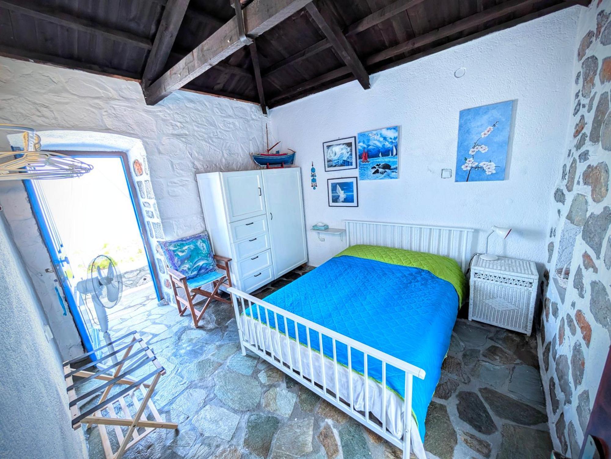 Blue Horizon Villa Hydra  Exterior photo